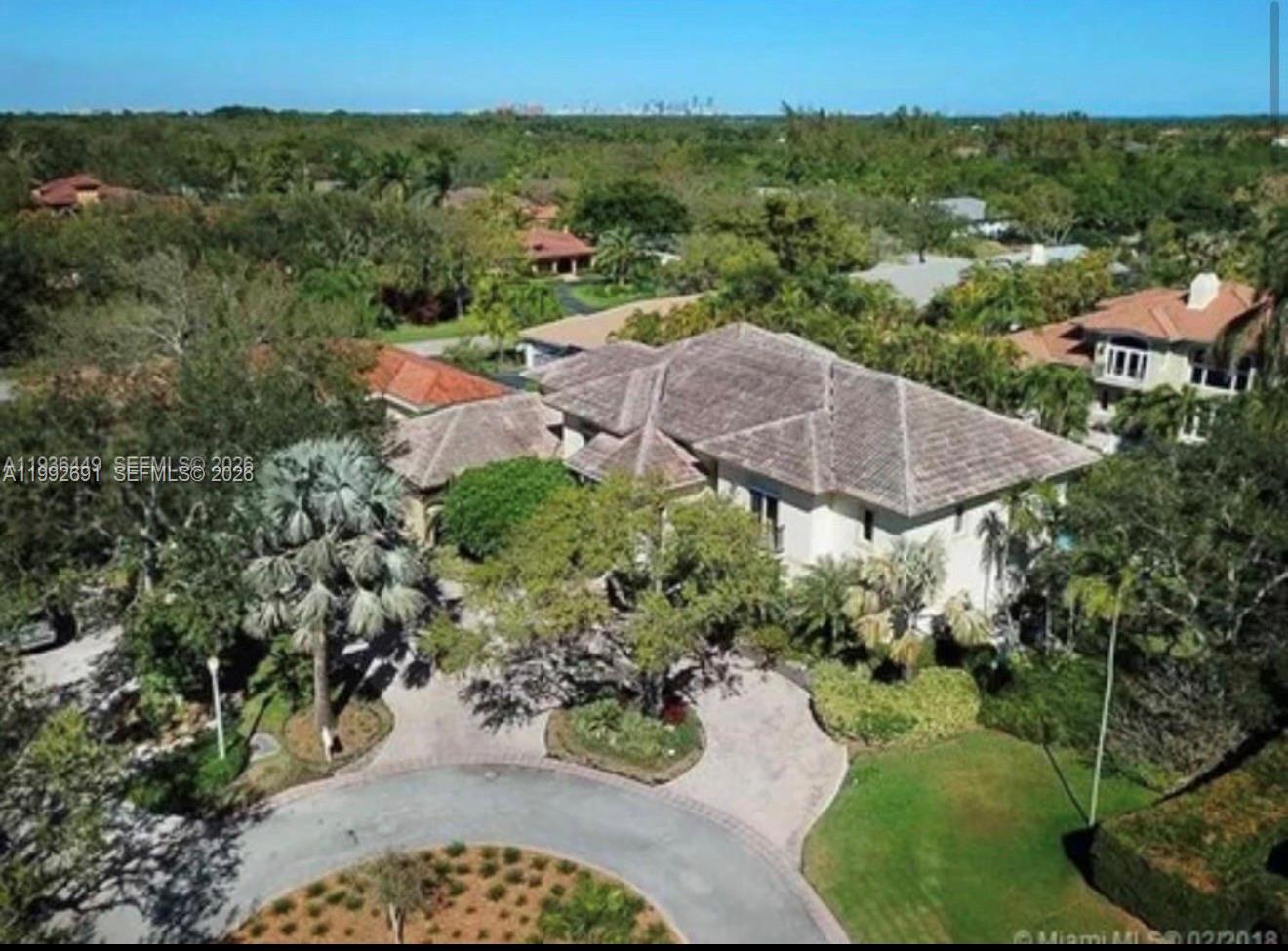 673 Destacada Ave