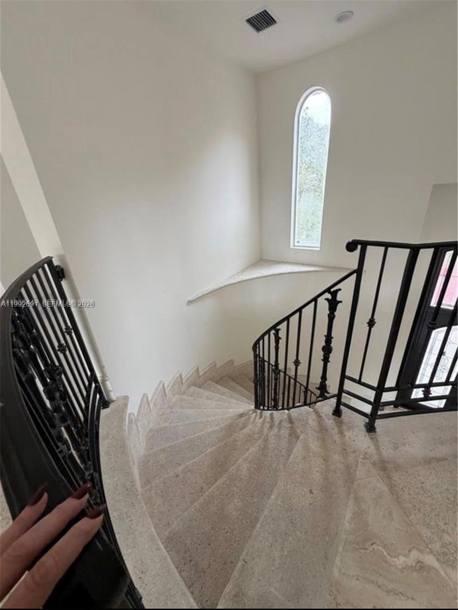 673 Destacada Ave Coral Gables, FL 33156