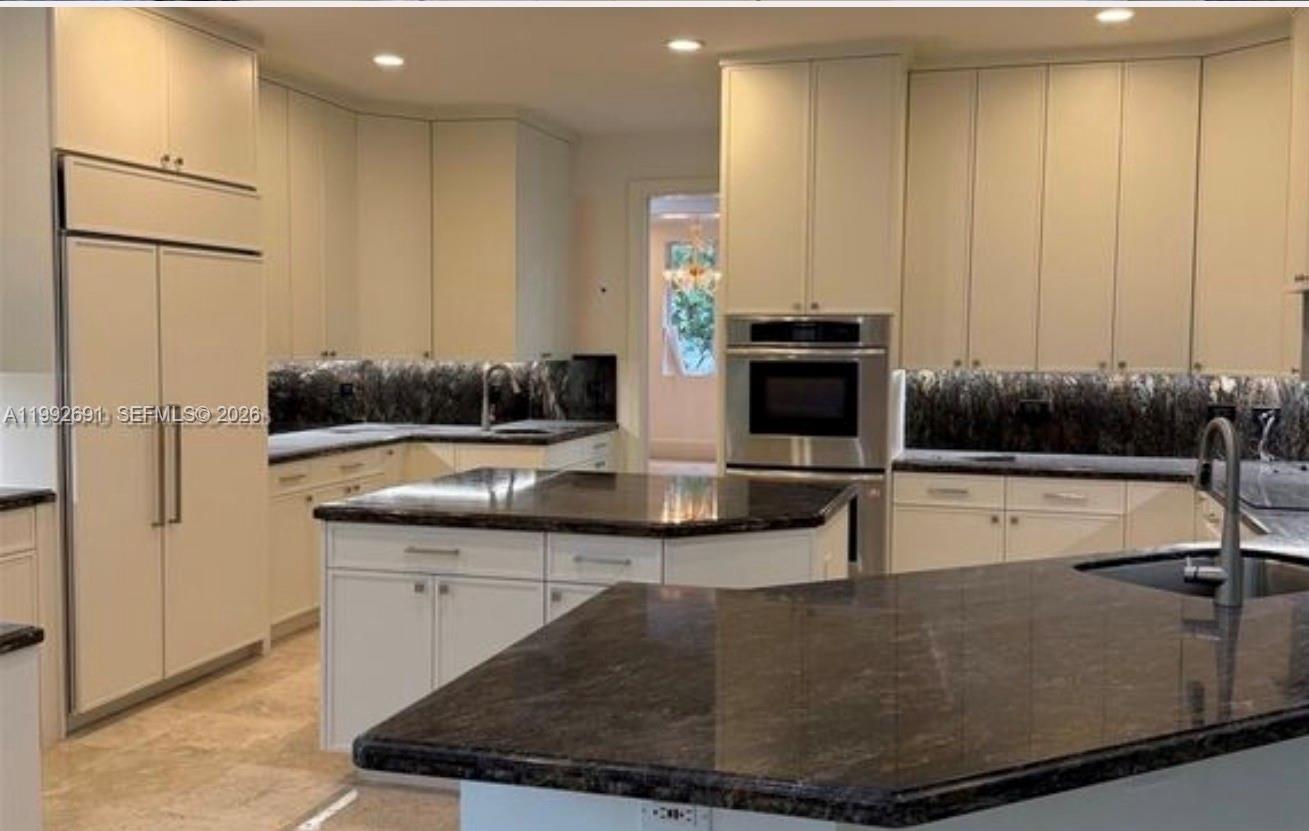 673 Destacada Ave Coral Gables, FL 33156