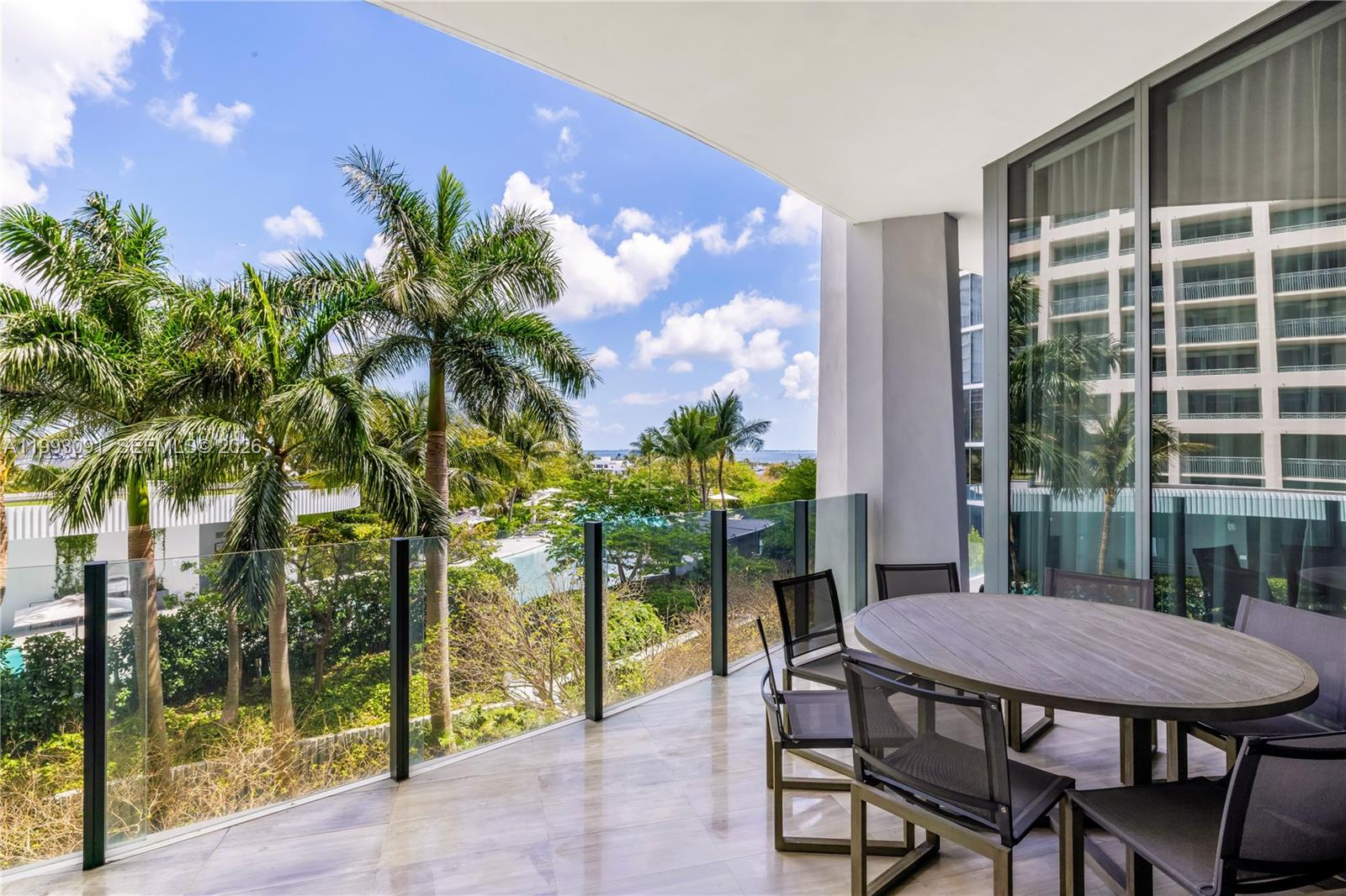 2821 S Bayshore Dr #6B Miami, FL 33133