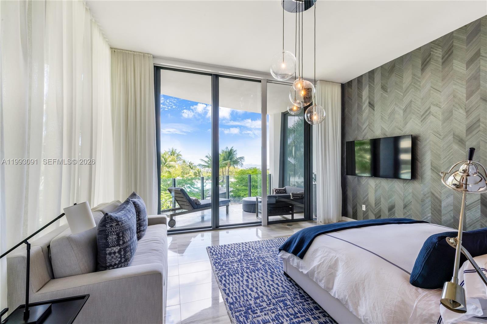 2821 S Bayshore Dr #6B Miami, FL 33133