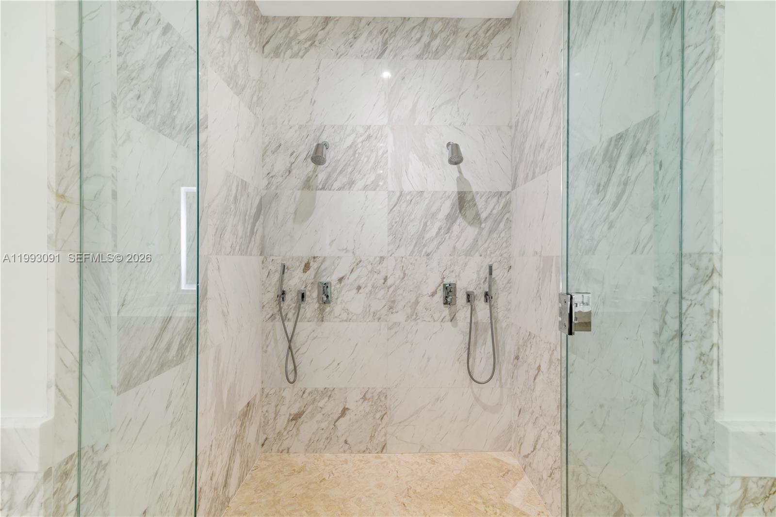 2821 S Bayshore Dr #6B Miami, FL 33133