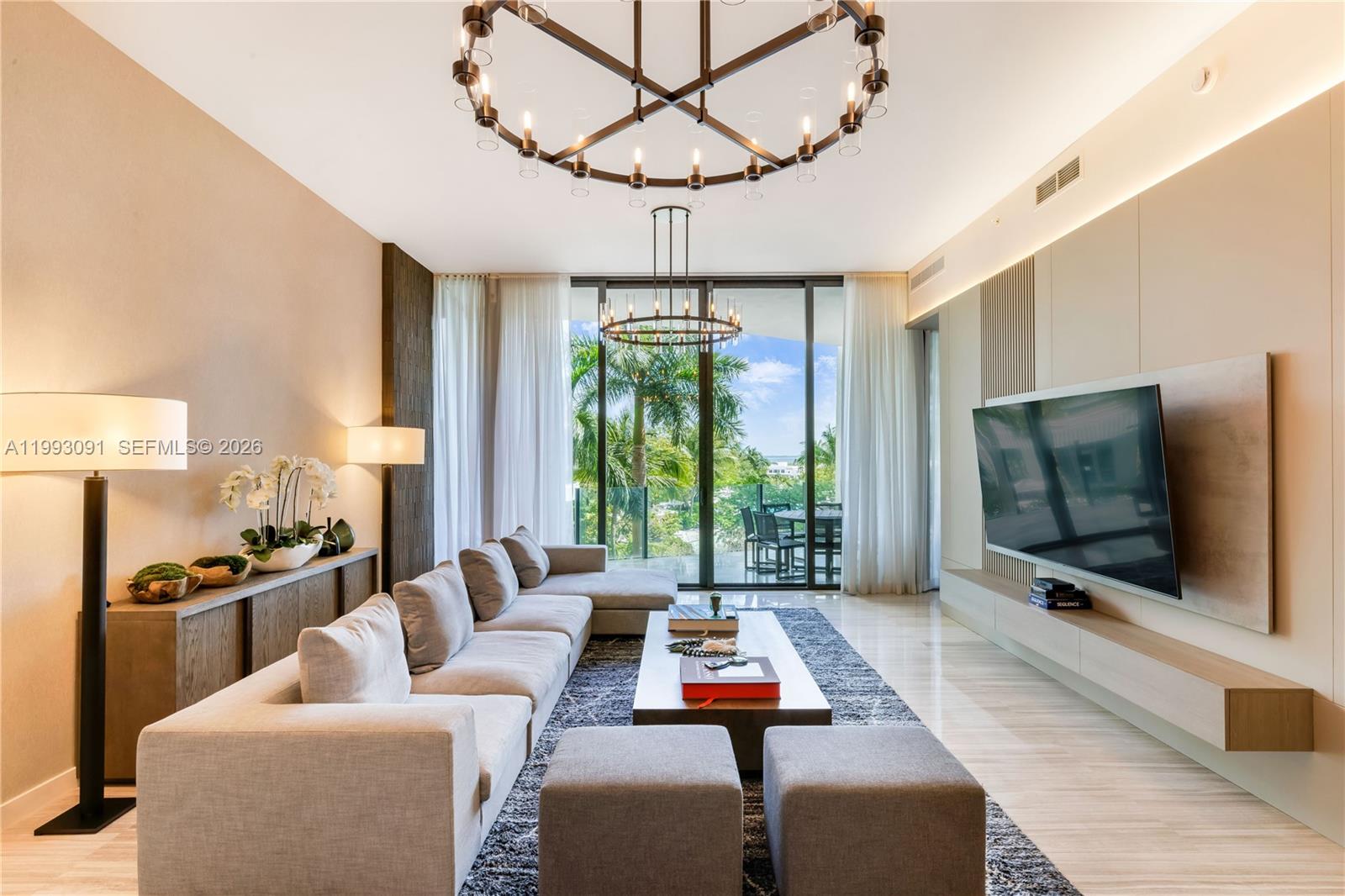 2821 S Bayshore Dr #6B Miami, FL 33133