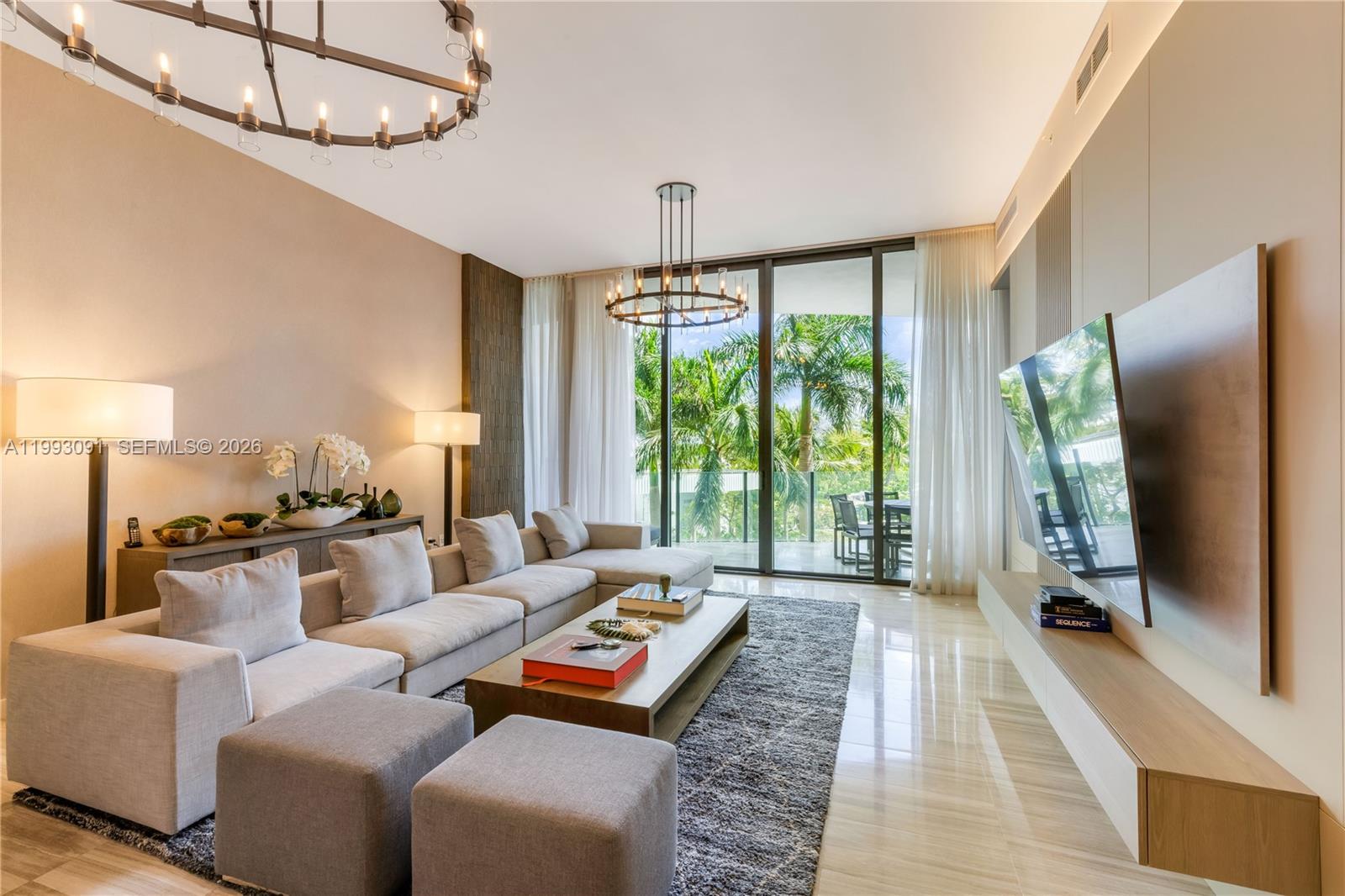 2821 S Bayshore Dr #6B Miami, FL 33133