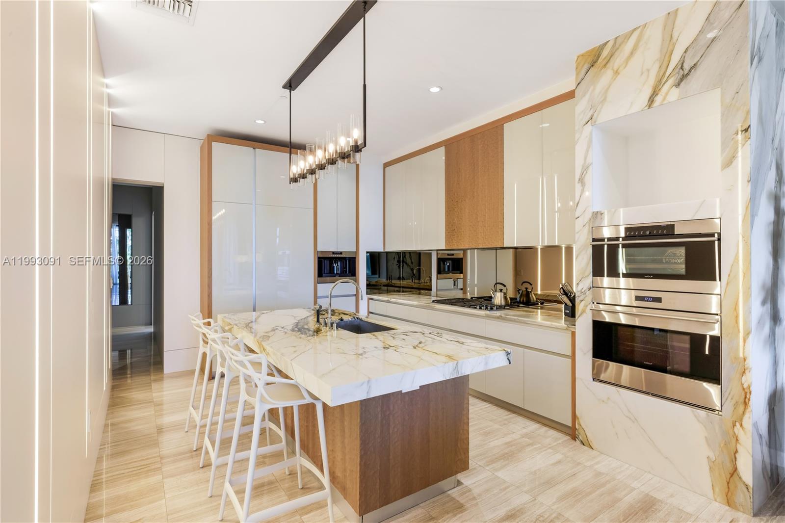 2821 S Bayshore Dr #6B Miami, FL 33133