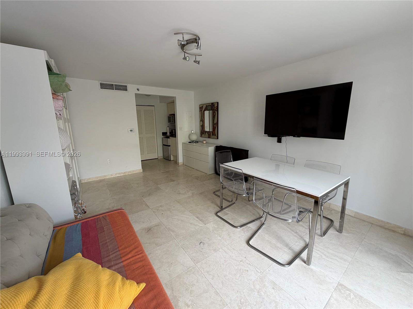 791 Crandon #C 306 Key Biscayne, FL 33149