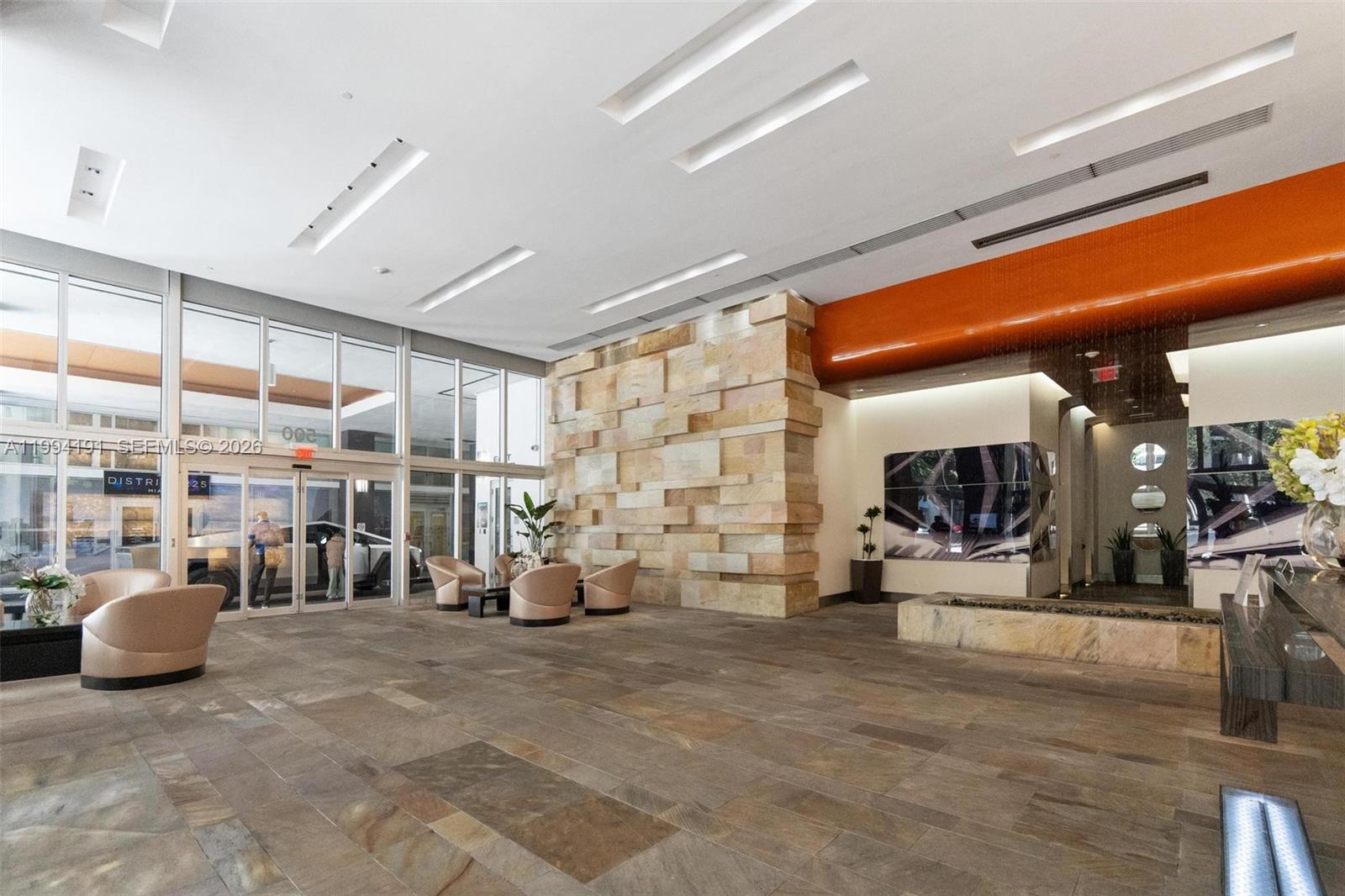 500 Brickell Ave #2510 Miami, FL 33131