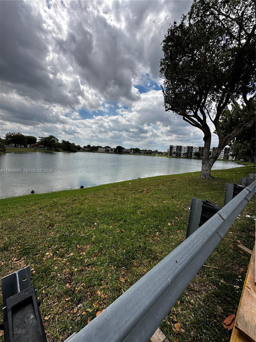 10000 NW 9th St Cir #21 Miami, FL 33172