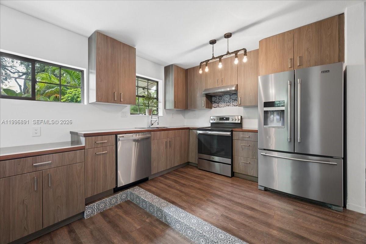3490 William Ave Miami, FL 33133