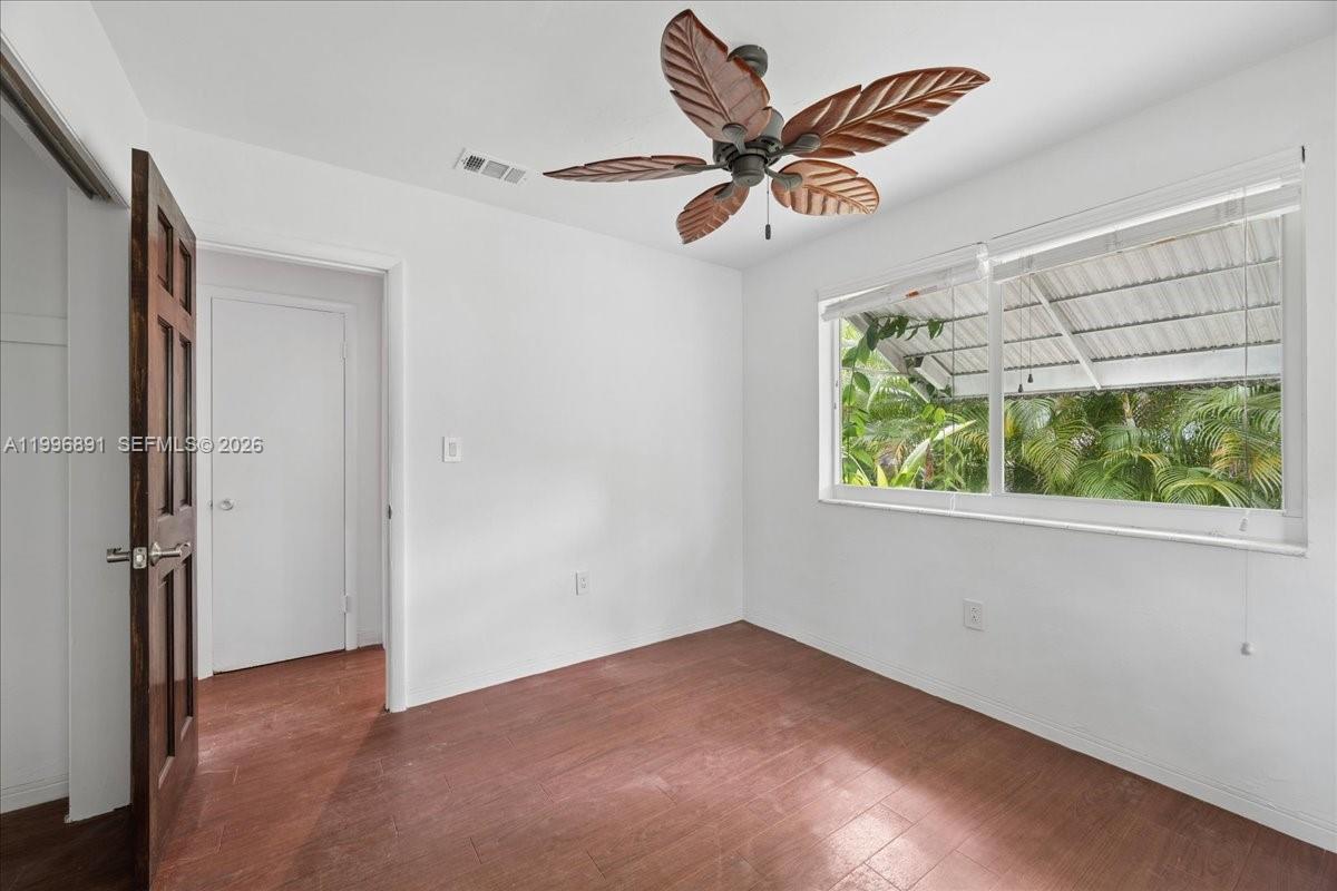 3490 William Ave Miami, FL 33133