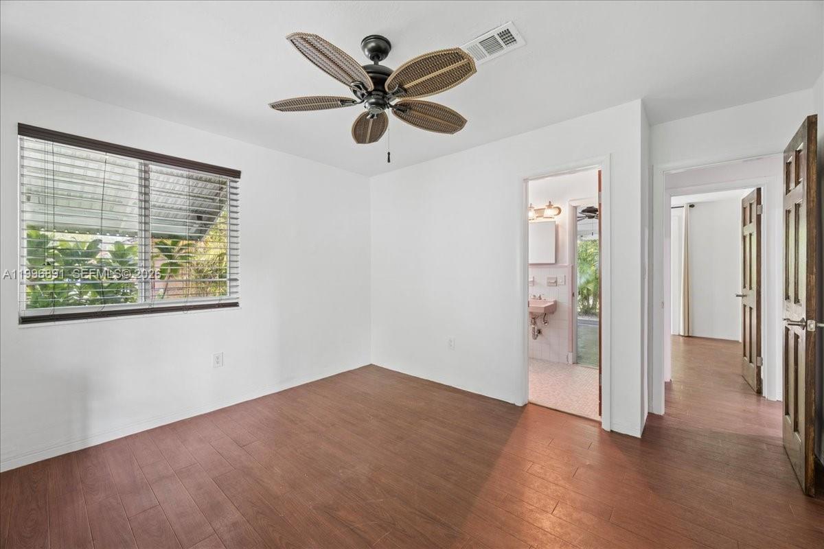 3490 William Ave Miami, FL 33133