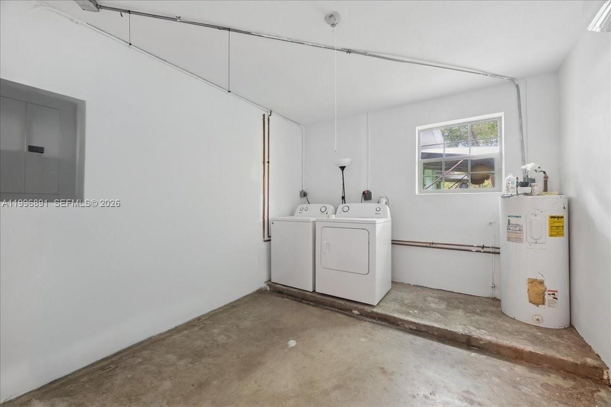 3490 William Ave Miami, FL 33133