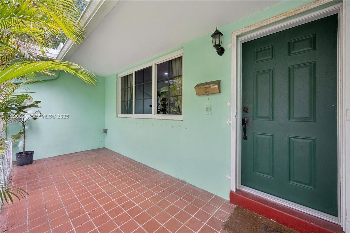 3490 William Ave Miami, FL 33133