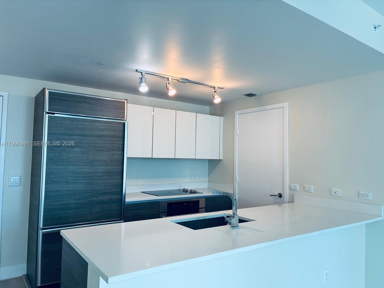 1100 S Miami Ave #3309 Miami, FL 33130