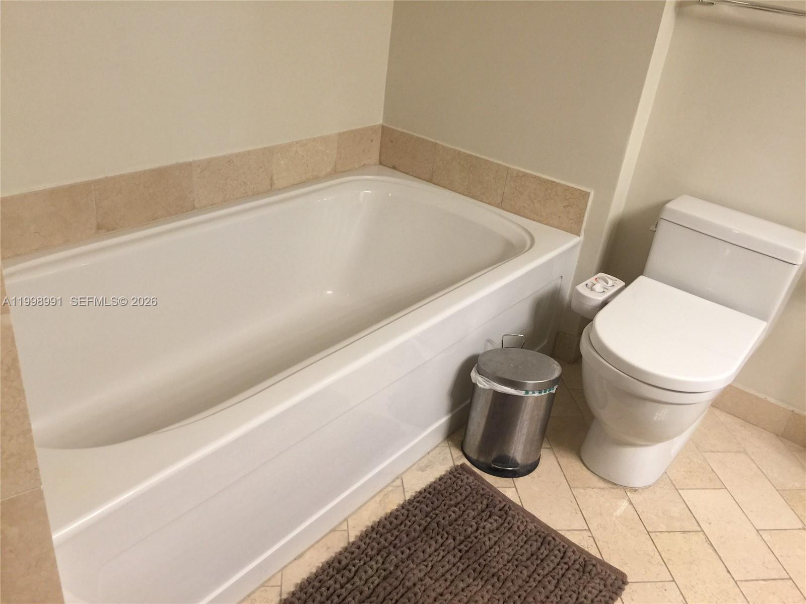 image Axis on Brickell South11