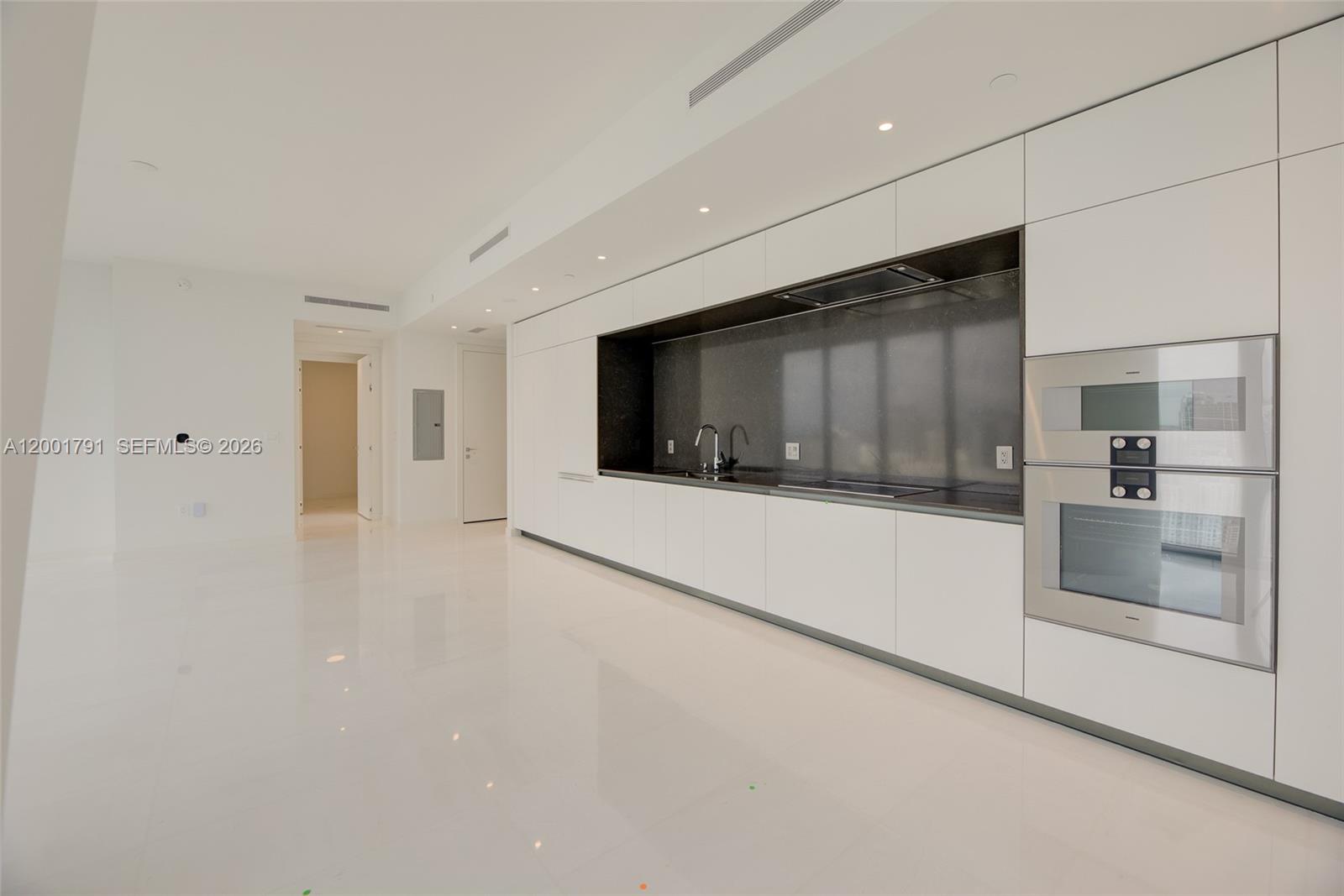 image Aston Martin Residences3