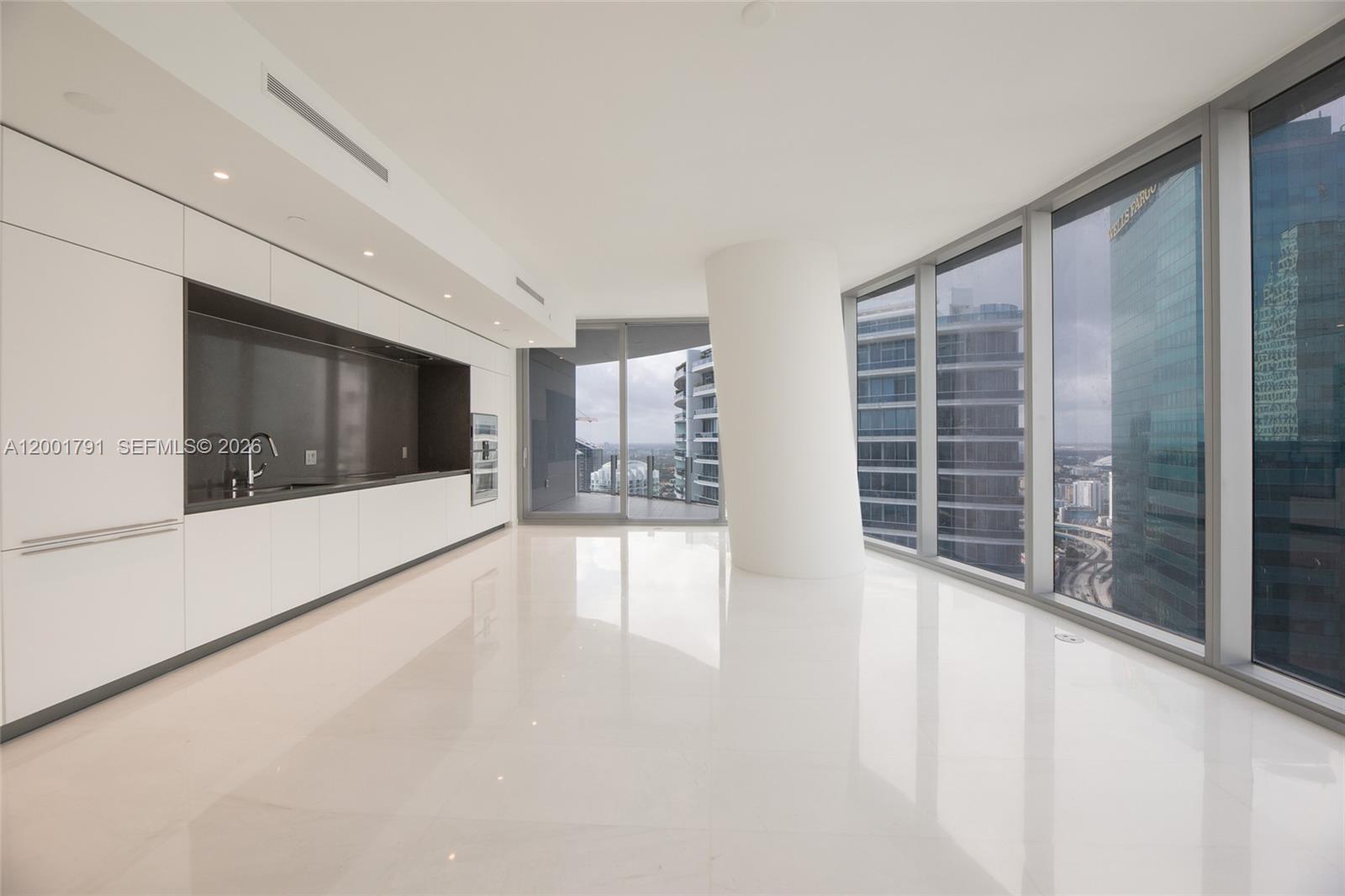 image Aston Martin Residences6