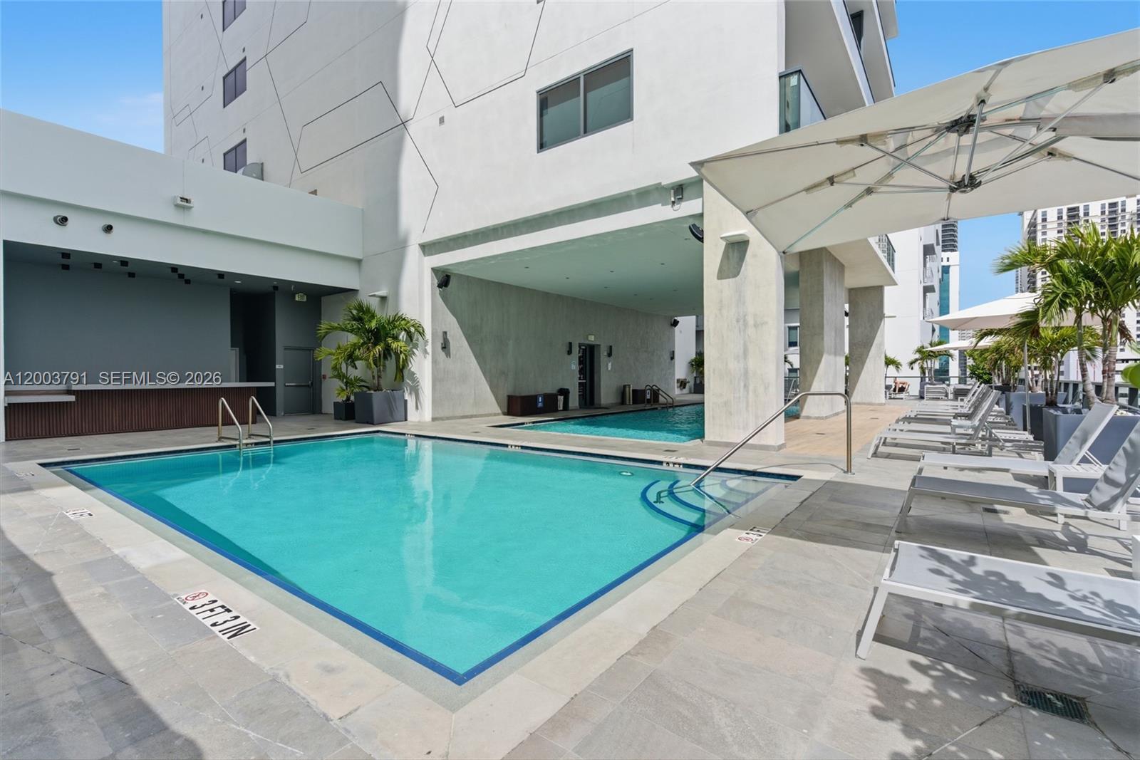 image Smart Brickell III20