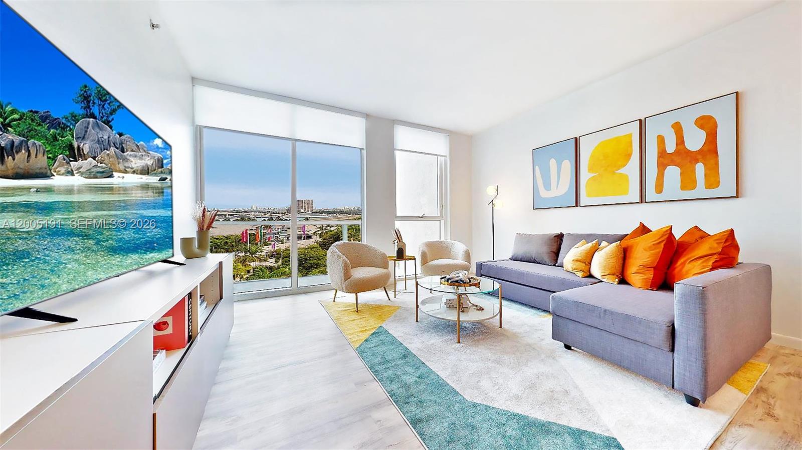 244 Biscayne Blvd #704