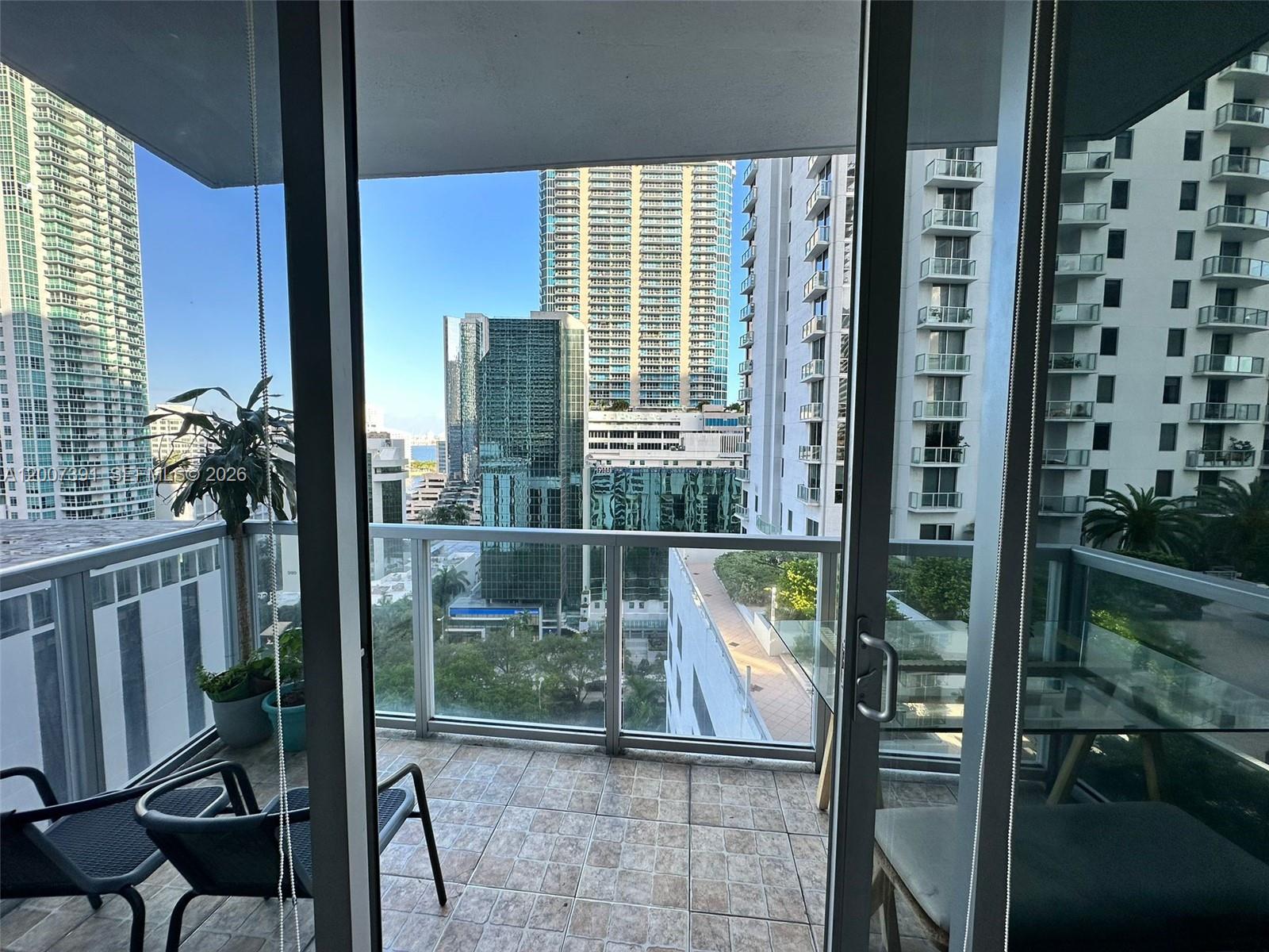 image 1060 Brickell - 105011