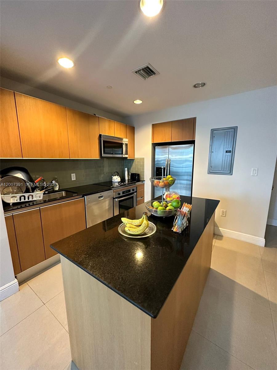 image 1060 Brickell - 105014