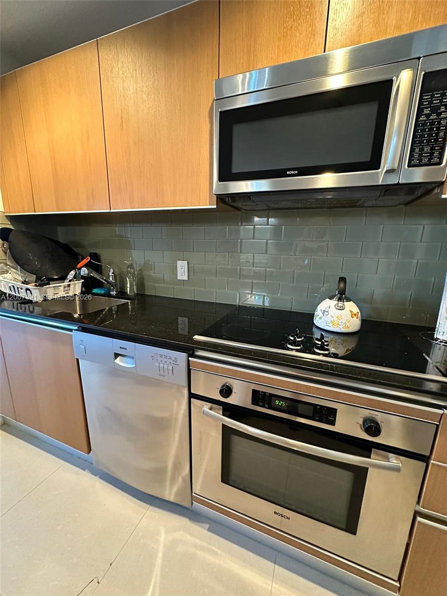 image 1060 Brickell - 105018