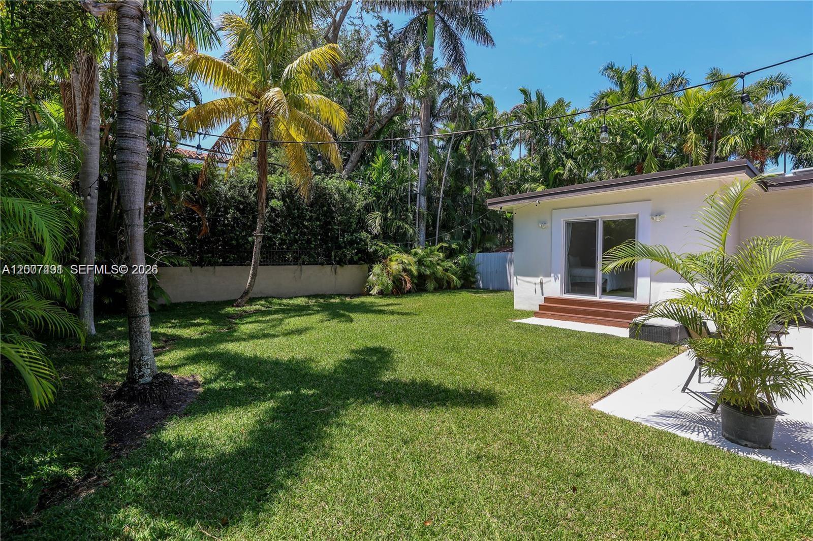 5620 Alton Rd Miami Beach, FL 33140
