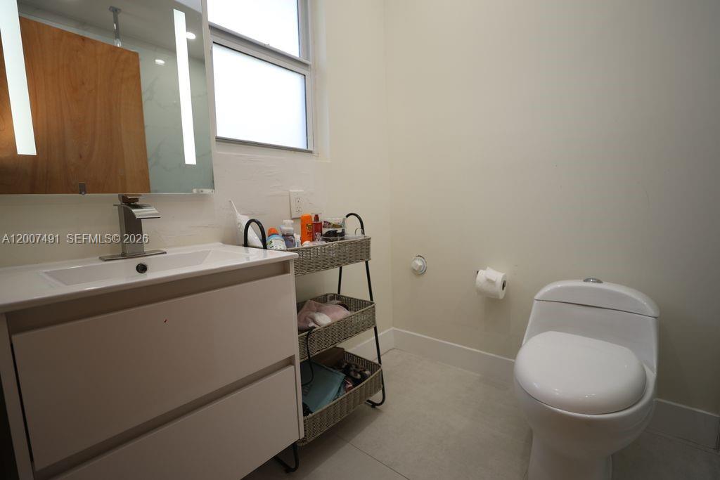 5620 Alton Rd Miami Beach, FL 33140