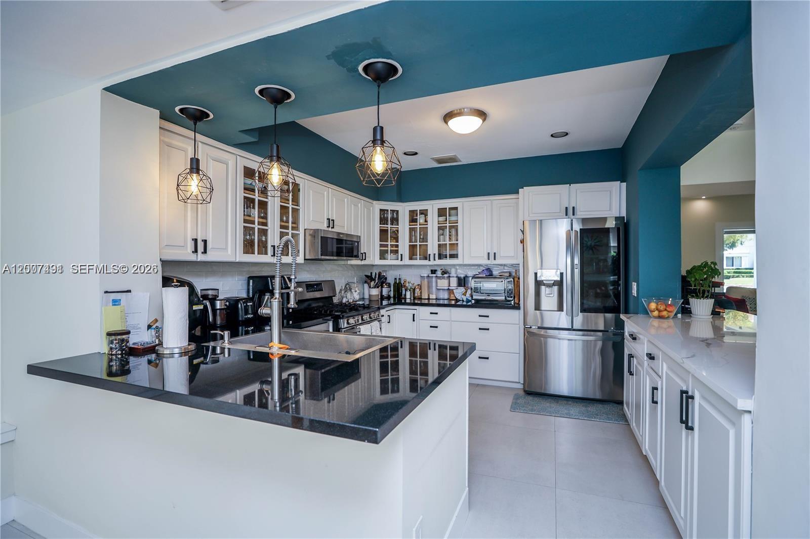 5620 Alton Rd Miami Beach, FL 33140