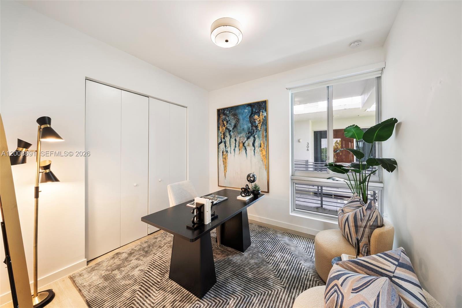 545 SW 11th St #308 Miami, FL 33129