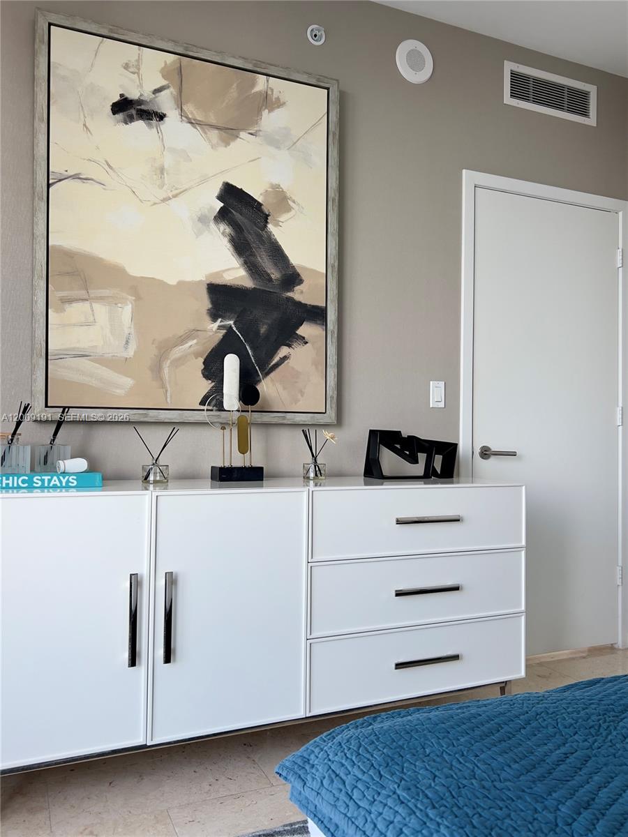 image Reach Brickell City Centre12