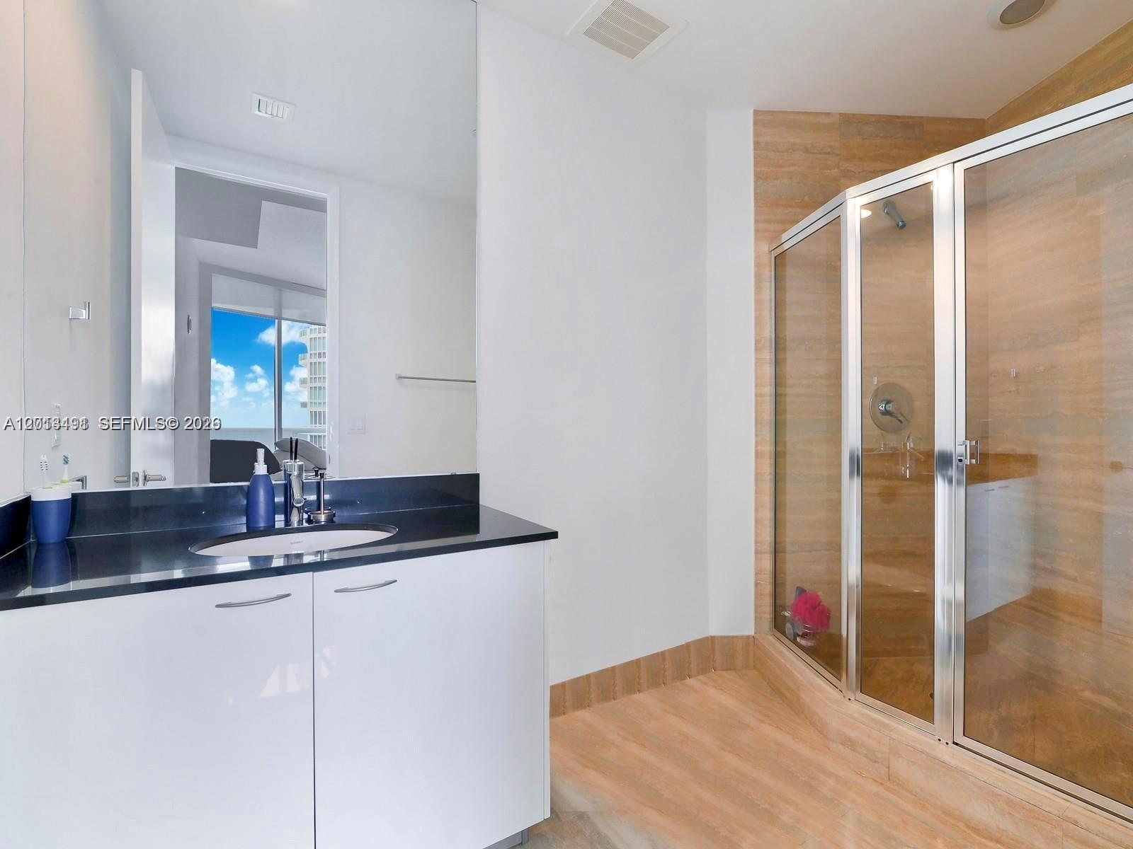 15811 Collins Ave #2703 Sunny Isles Beach, FL 33160