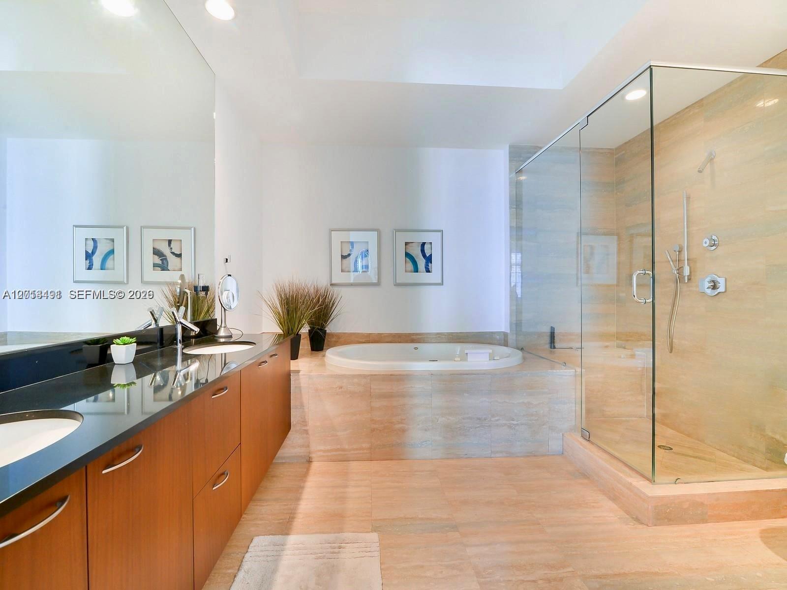 15811 Collins Ave #2703 Sunny Isles Beach, FL 33160