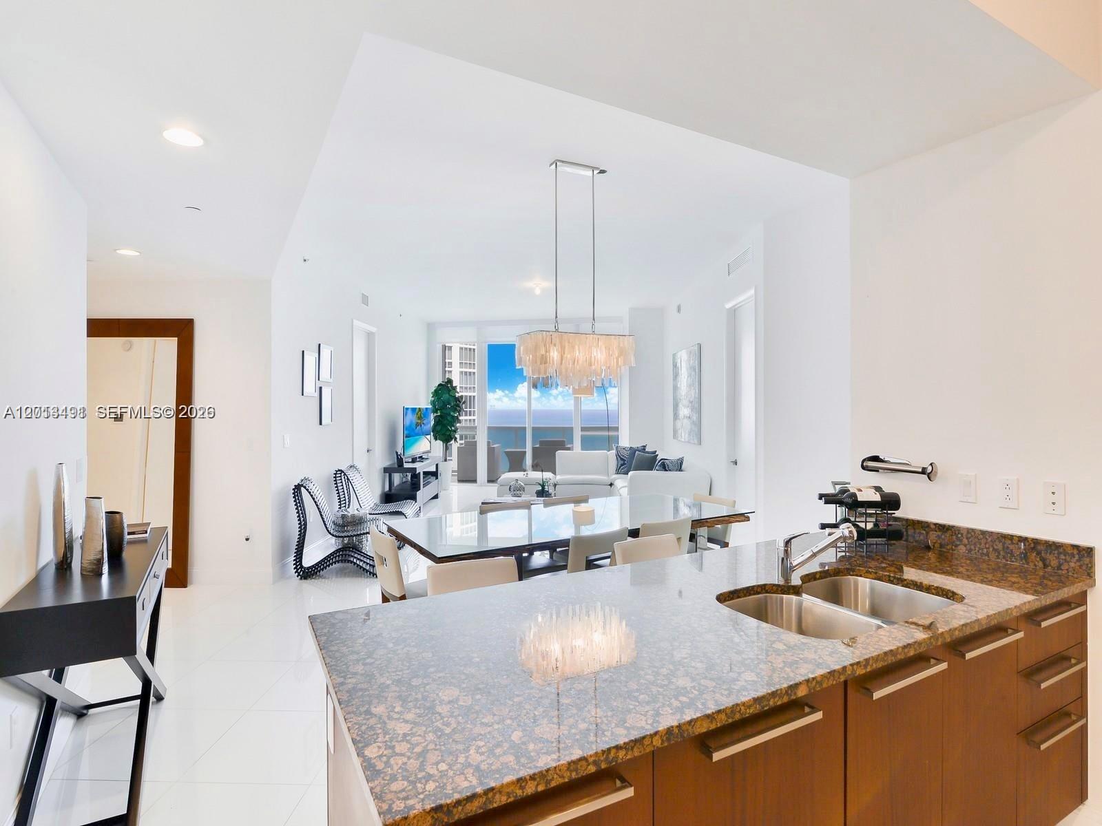15811 Collins Ave #2703 Sunny Isles Beach, FL 33160