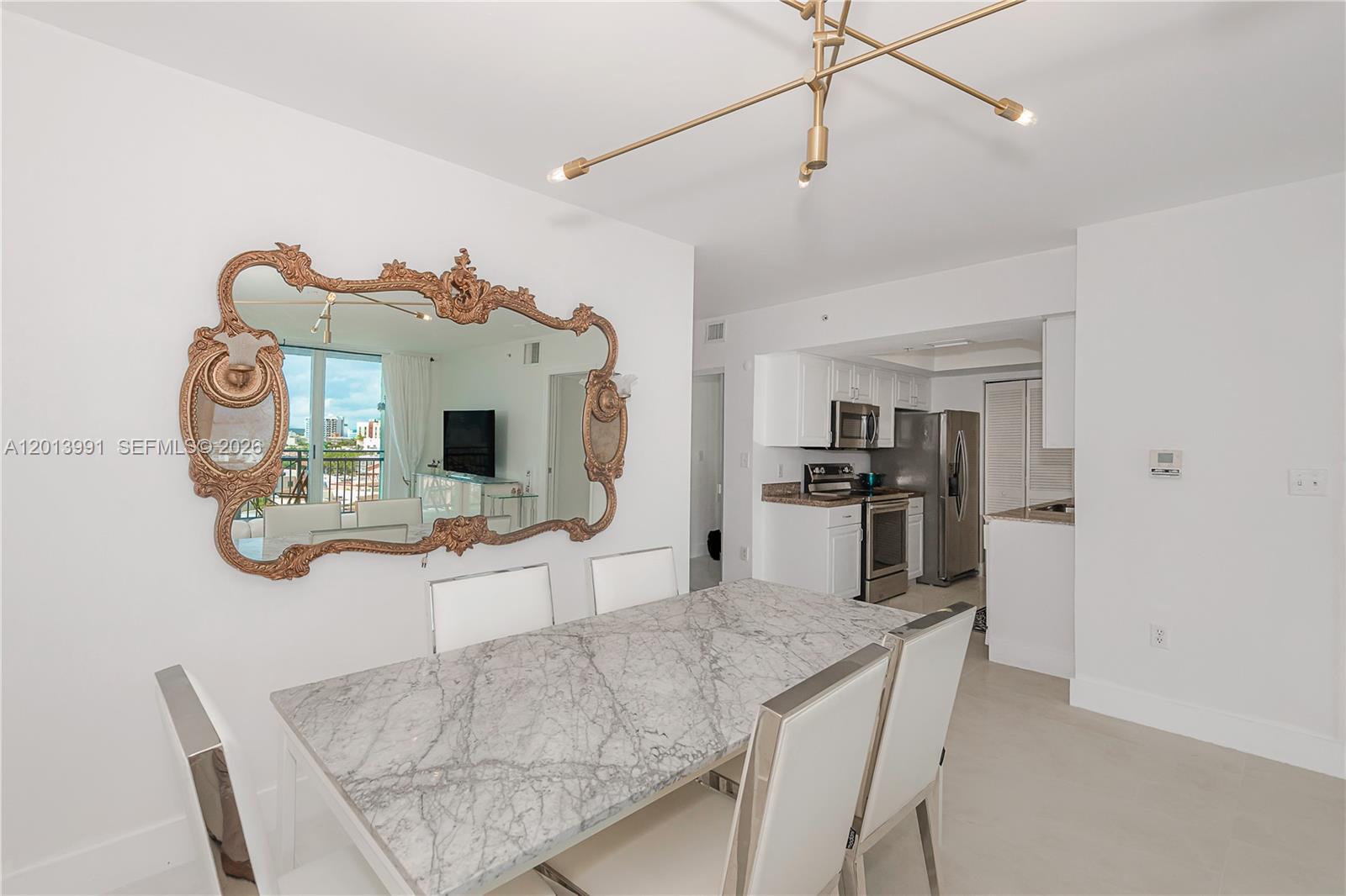 90 Alton Rd #1007 Miami Beach, FL 33139
