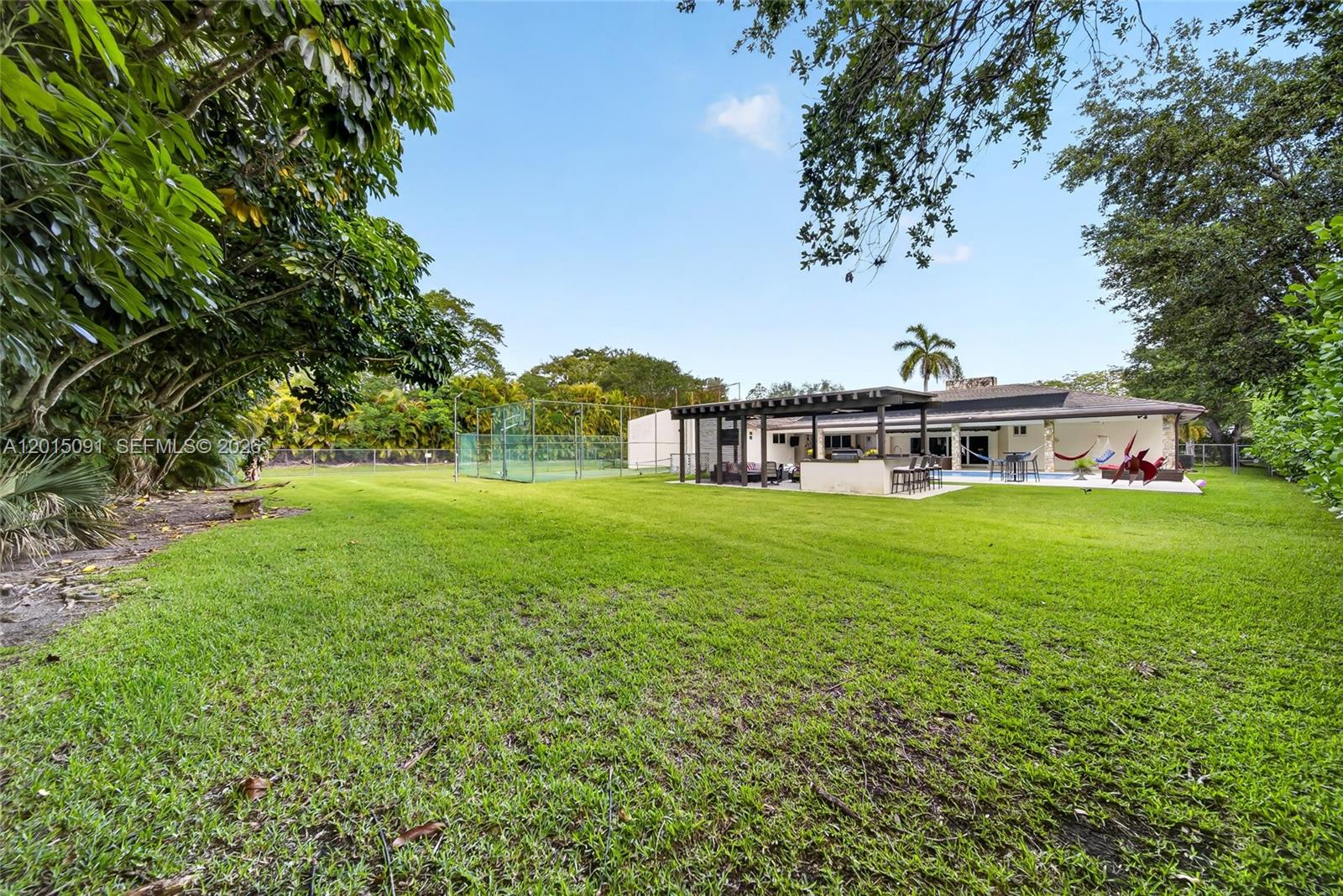 6650 SW 112th St Pinecrest, FL 33156
