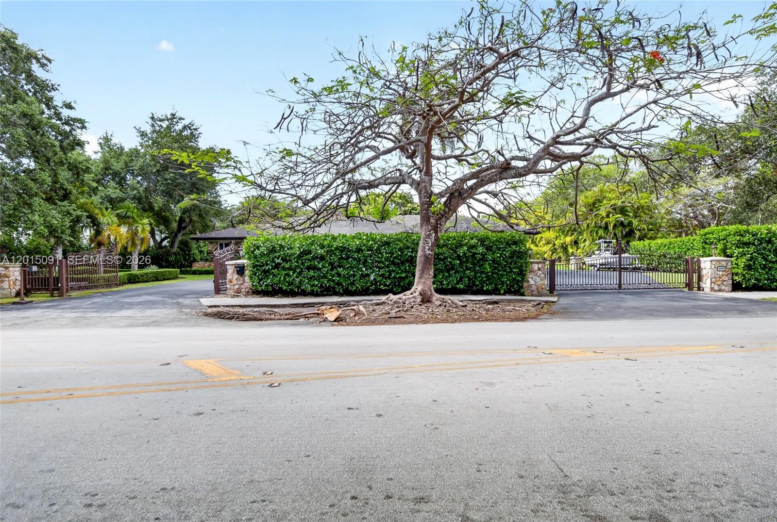 6650 SW 112th St Pinecrest, FL 33156