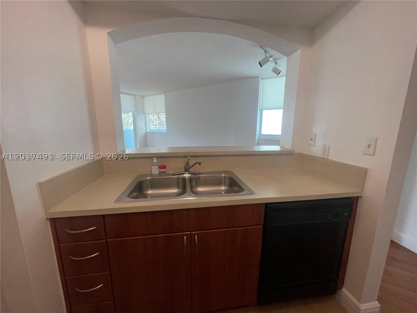image The Waverly at Surfside16