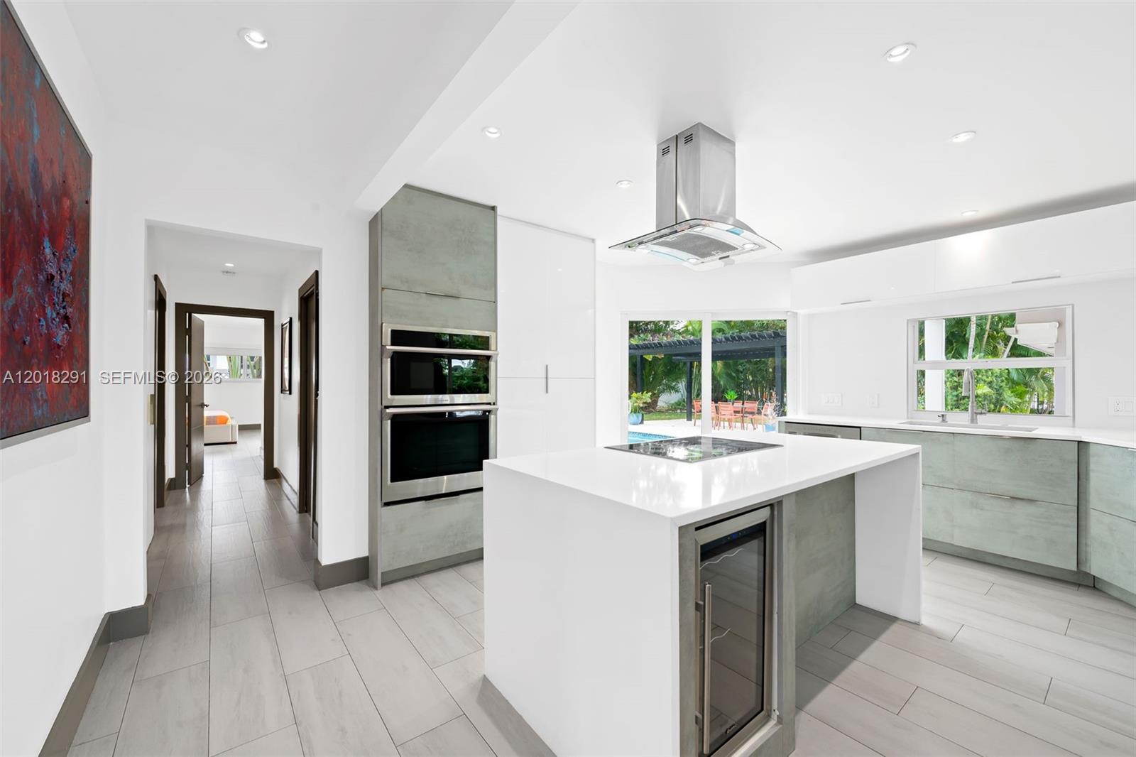 2711 Mayan Dr Fort Lauderdale, FL 33316