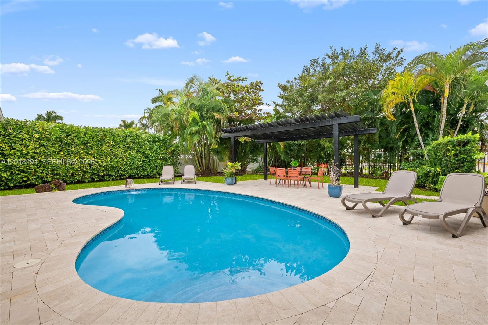 2711 Mayan Dr Fort Lauderdale, FL 33316