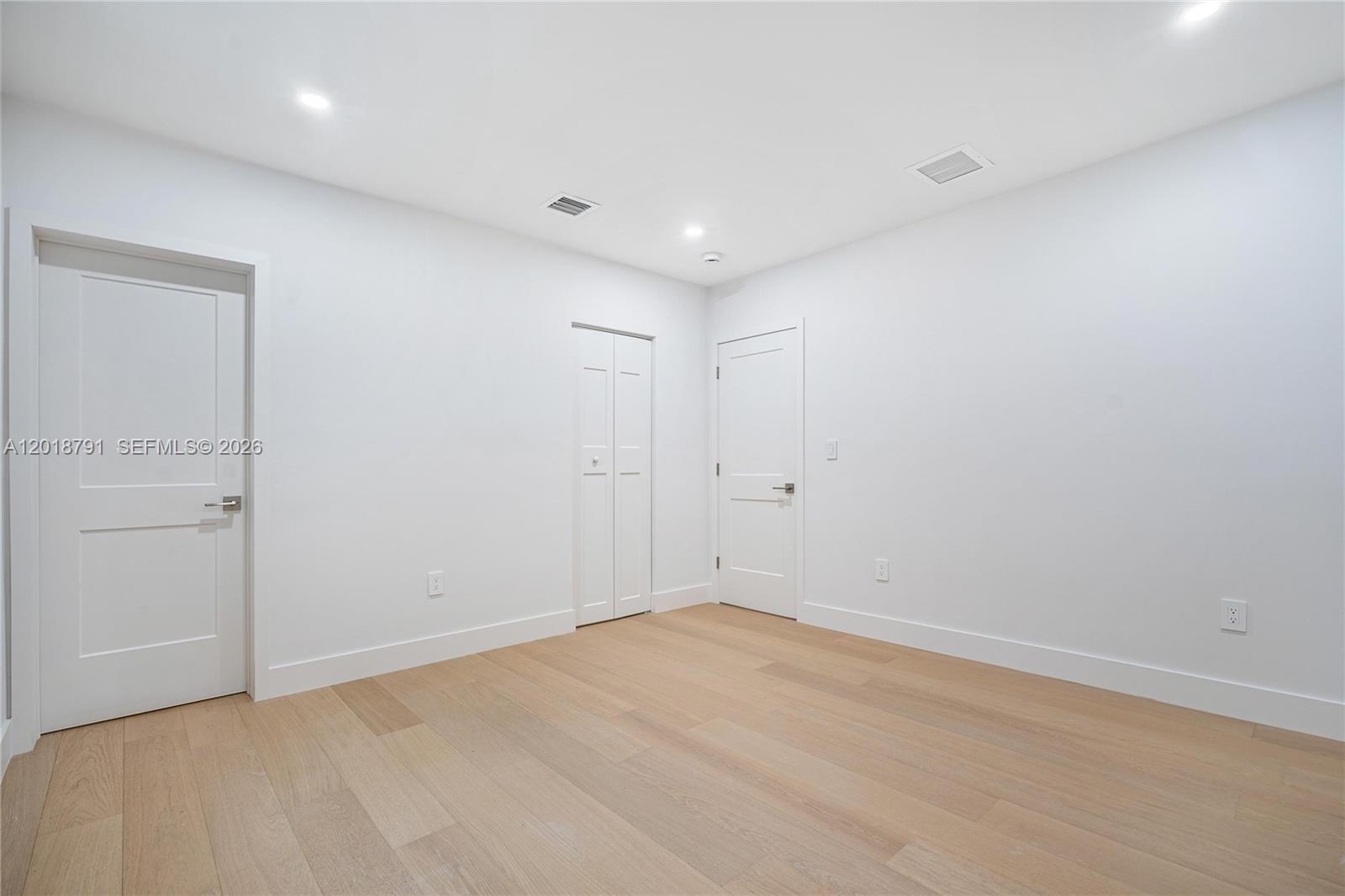 1037 Sevilla Ave Coral Gables, FL 33134