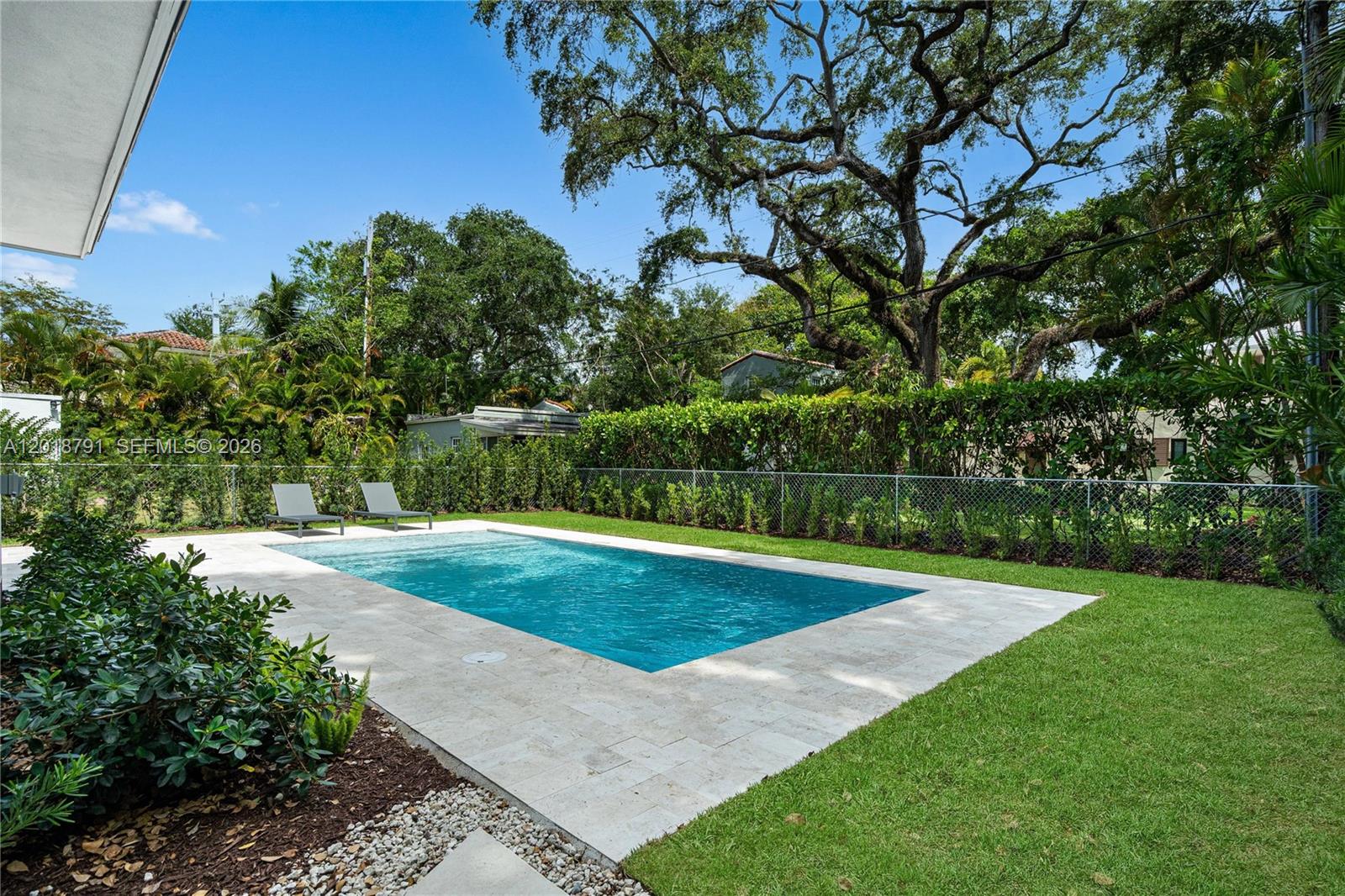 1037 Sevilla Ave Coral Gables, FL 33134