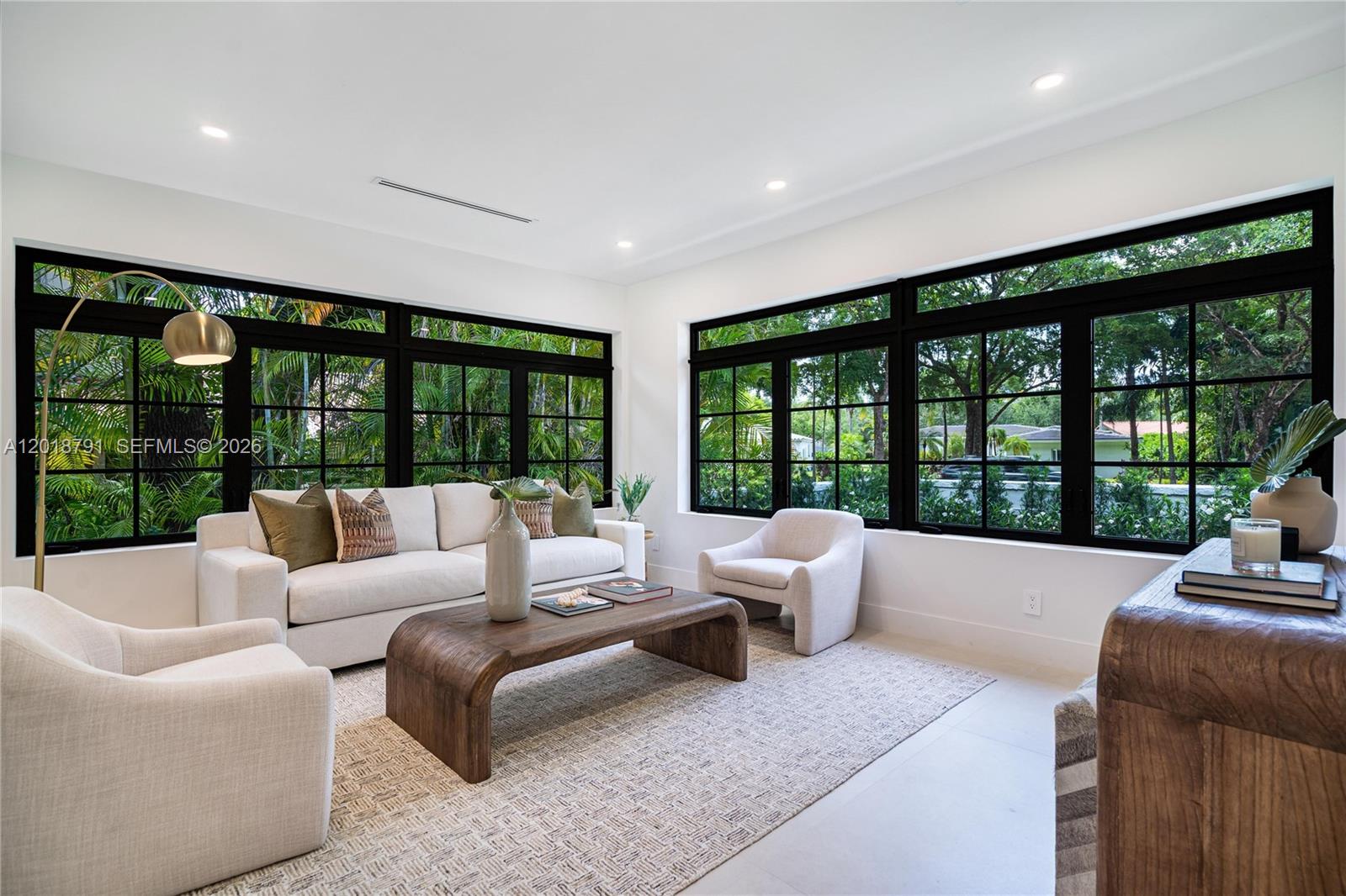 1037 Sevilla Ave Coral Gables, FL 33134