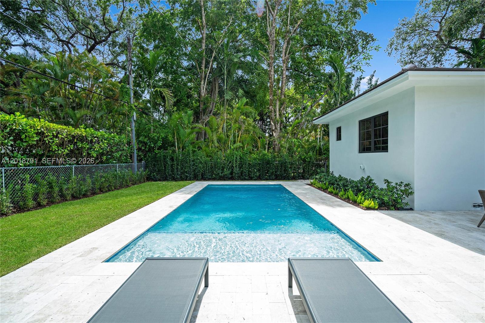 1037 Sevilla Ave Coral Gables, FL 33134