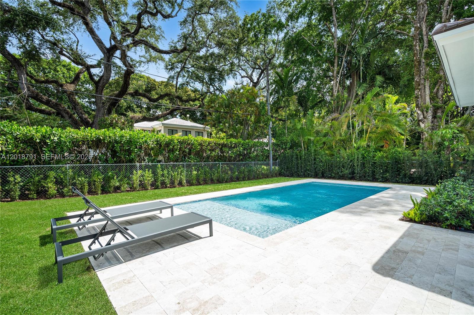 1037 Sevilla Ave Coral Gables, FL 33134