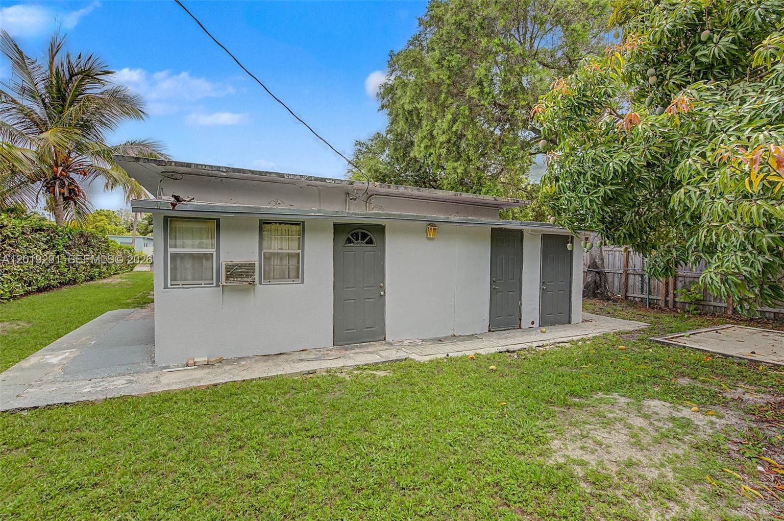 5917 SW 62nd Ter South Miami, FL 33143