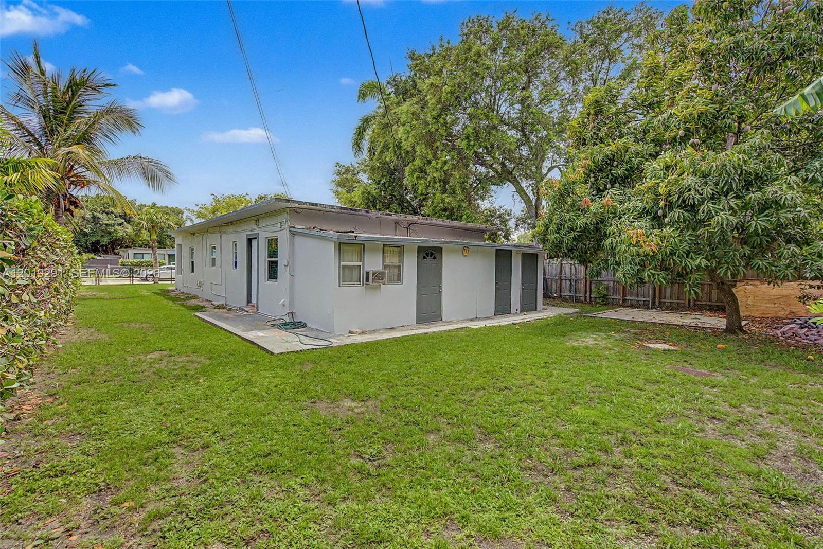 5917 SW 62nd Ter South Miami, FL 33143