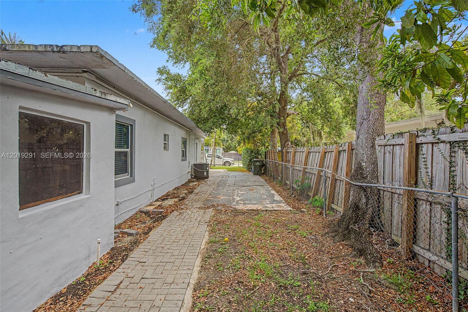 5917 SW 62nd Ter South Miami, FL 33143