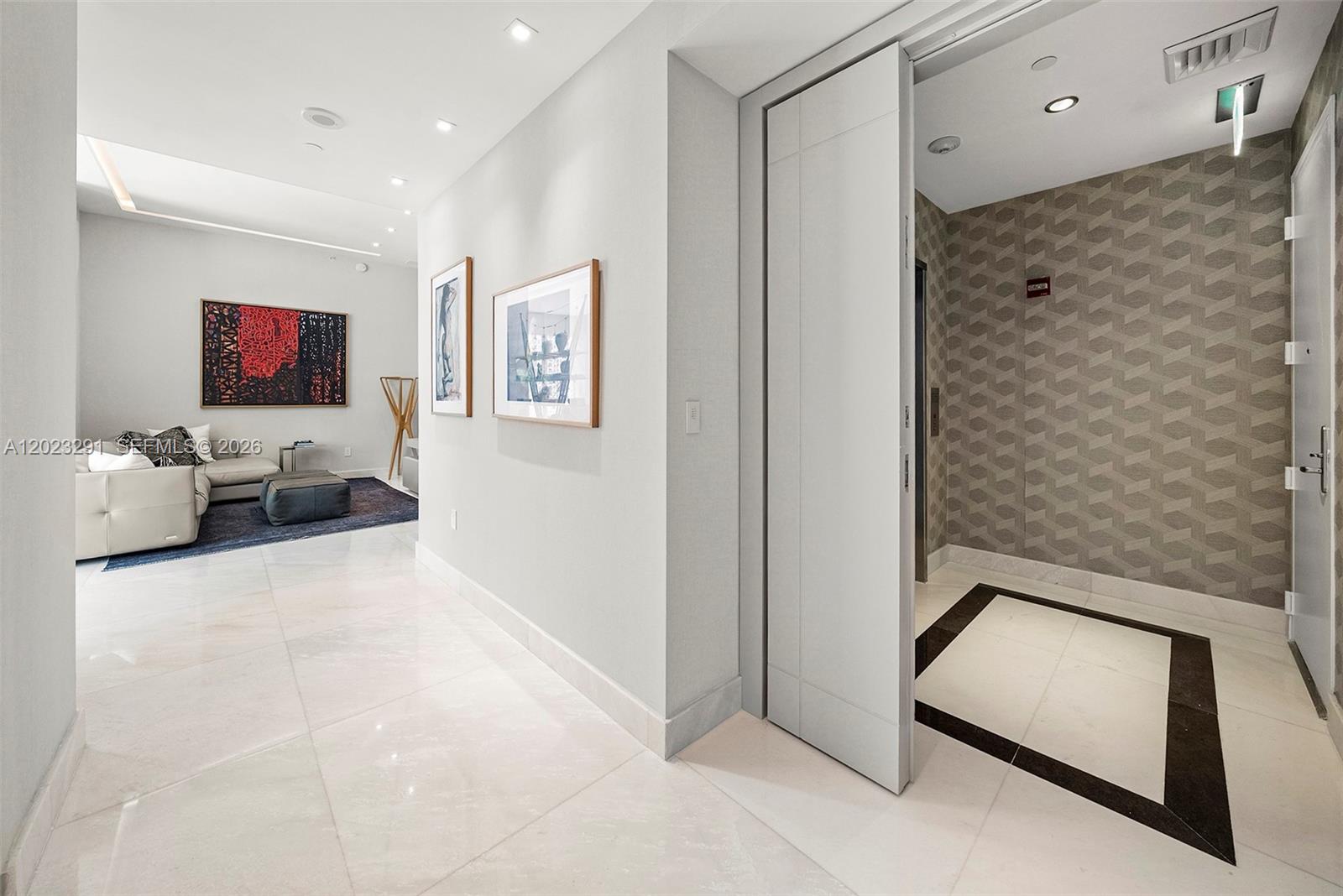 900 Brickell Key Blvd #1801 Miami, FL 33131