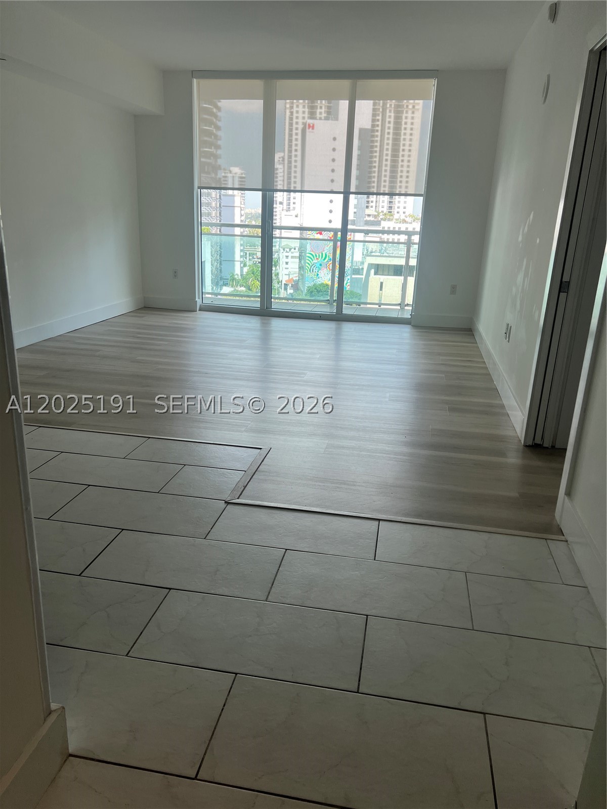 image The Plaza on Brickell West4